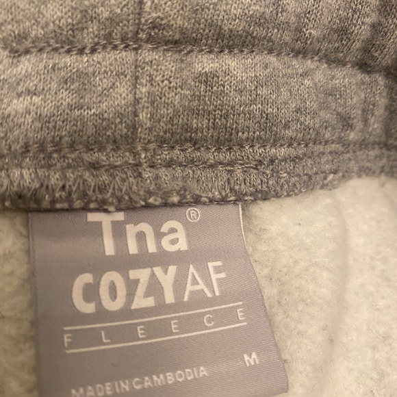 TNA boyfriend cozy fleece sweats - Picture 3 of 3
